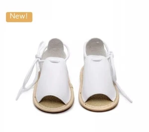 Little Wanderers Peep Toe Sandals Color White Size 0-3 Months - Picture 1 of 1