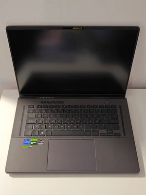 Asus ROG Zephyrus G16 RTX 4070, i9, 32 GB/1 TB IPS Gaming-Notebook Laptop QWERTY - Bild 1 von 4