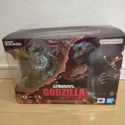 [USED] BANDAI SPIRITS S.H.MonsterArts Godzilla 1972 Godzilla vs. Gigan Figure - Image 1 of 4