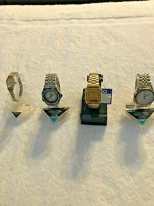 Timex Uhren ( 3 ) Casio Uhr ( 1 ) BRANDNEU - Bild 1 von 5