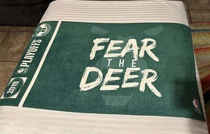 Asciugamano da banco NBA 2019 MILWAUKEE BUCKS Playoffs con licenza ufficiale - Foto 1 di 5