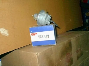Ford Distributor Vacum 1972-73, 302,351,429 - Picture 1 of 1