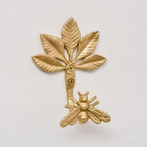 Cute Bee Decorative Wall Hooks– Brass Gold Animal Design Coat Hooks Towel Holder - Picture 1 of 9