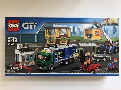 LEGO City Cargo Terminal (60169) - Image 1 of 2