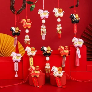 2026 Jahr des Pferdes Taschenanhänger, hängende Ornament für Auto Rucksack Deko - Bild 1 von 13