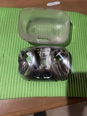 Conjunto de luces domo Ford Ranger 1996-2004 con luces de mapa Foto 1 de 4