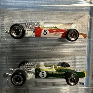 Hot Wheels PAIR 67 Lotus Type 49 Ford Jim Clark F1 & 68 Red “Gold Leaf” Race Day - Picture 1 of 4