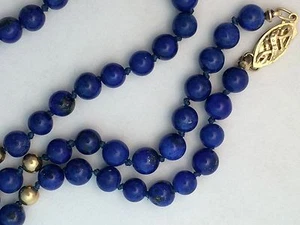 Fine Lapis necklace with  gold balls and 14k gold clasp,  20"length , 5 ml. - Picture 1 of 5