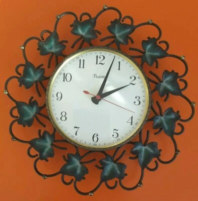 Vintage Retro 1950-60s Vedette Wall Clock Kitsch Leaf Metal Scroll Round Battery - Image 1 of 4