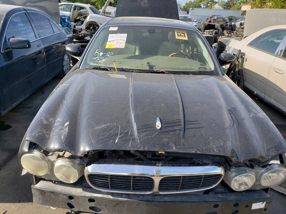 2004-2005-2006-2007 JAGUAR XJ8 XJ8L XJR SUPER V8 VANDEN PLAS HOOD NEGRO Foto 1 de 1