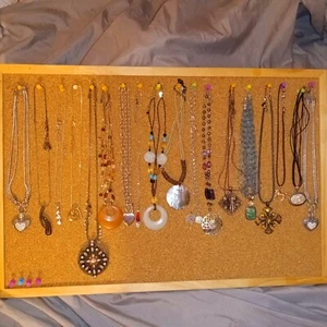Handmade necklaces lot of 18 clasp closure various styles - Picture 1 of 9