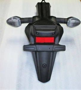 PORTATARGA ORIGINALE SUZUKI GSX-S 750 2017 2020 - Imagen 1 de 4