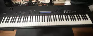 YAMAHA CP40 STAGE Stage Piano Musikinstrument - Bild 1 von 4