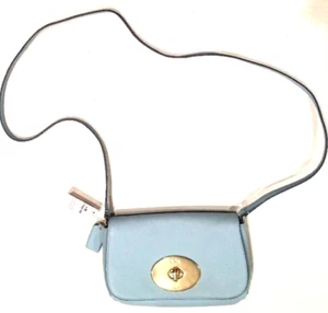 Coach Pale Blue Turnlock Pebbled Leather Crossbody Bag Shoulder Bag F52896 - Picture 1 of 3