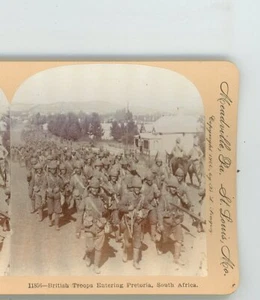 Tropas británicas entrando en Pretoria África guerra bóer Underwood vista estéreo - Imagen 1 de 3