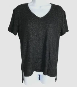 $35 ABOUND Women's Black V-Neck Short Sleeve Split Hem Tee Top Size XS - Picture 1 of 1
