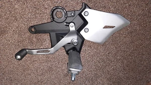 Genuine Kawasaki Z650 / Ninja 650 Front left rider foot peg hanger 2017 to 2023 - Picture 1 of 8