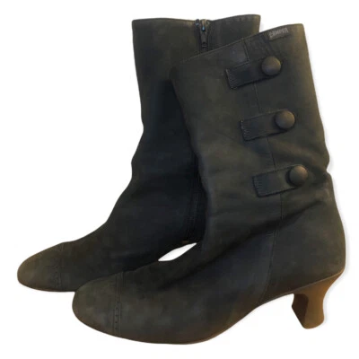 Botas Camper de cuero negras con tacón cremallera lateral para mujer 39 detalle de 3 botones Foto 1 de 4