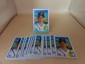 LOTTO 20 CT DI CARTE TOM GLAVINE 1988 TOPPS ROOKIE - Foto 1 di 1
