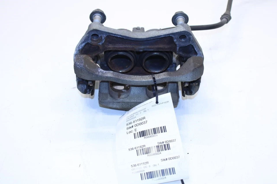 2013-2020 Nissan Pathfinder SV Front Right Side Brake Disc Caliper 41001-3JA0C - Image 1 of 4