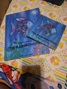 Rainbow Fish Marcus Pfister Lot Hardback And Board Book - Foto 1 di 1