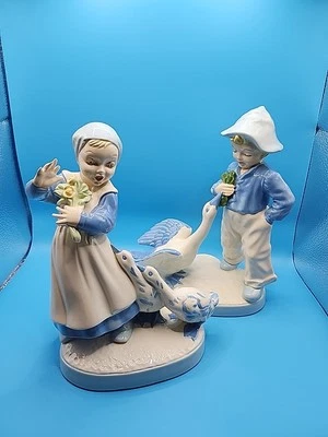 De Colección Holanda Molde Niña Niño Con Gansos Patos Estatuillas Juego De 2 Decoración De Cocina De Colección Foto 1 de 4