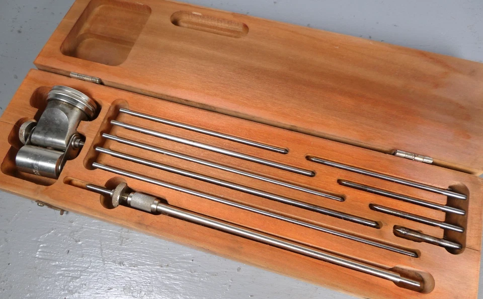 Starrett No. Juego de medidor de dial de tensión de distorsión del cigüeñal de colección 696-B en caja Foto 1 de 4