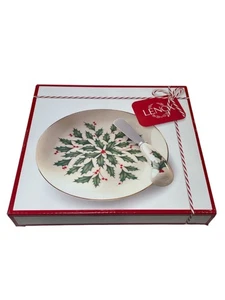 Lenox Holiday Piatto Formaggio con Coltello Set Agrifoglio Natale Hostess Regalo Nuovo - Foto 1 di 6