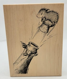 House Mouse Popping wood rubber stamp champagne cork New Years Stampa Rosa 16 - Picture 1 of 8