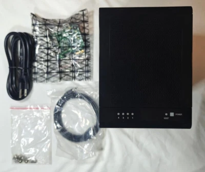 Sans Digital Towerraid TR4M-BP SATA to eSATA (BLACK), does not power on - Image 1 of 4