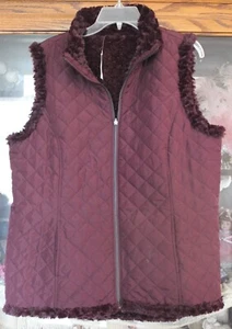 D & Co Reversible Burgundy Faux Fur Vest Sz Lg NWT L#519 - Picture 1 of 6