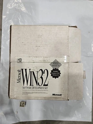 Microsoft WIN32 SDK – Windows NT/95 Developer Kit, Boxed, Complete - Image 1 of 3