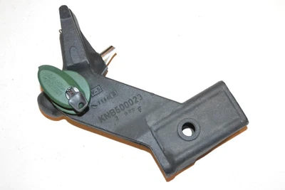 WITH KEY Land Rover LR3 LR4 Range Rover HSE Tow Hitch Receiver KNB500023 OEM - Image 1 of 4