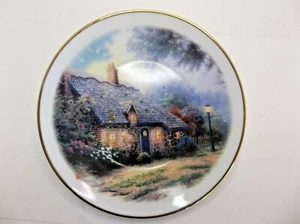 Thomas Kinkade Dekoteller "Moonlight Cottage" 5 1/2" mit Goldrand - Bild 1 von 5