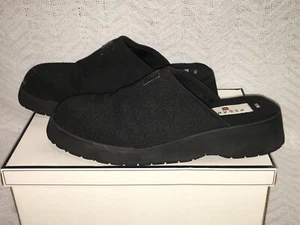 LADIES SIZE 10 PESARO BLACK MESH SLIP ON SANDAL SLIDE CLOG IN ORIGINAL BOX - Picture 1 of 15