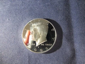 Kennedy Half Dollars 2006-S SILVER Deep Cameo Mirror Proof Upper grading ranges - Picture 1 of 3