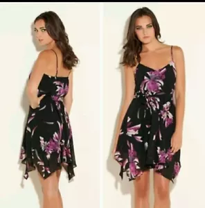 NWT GUESS JEANS ASHLEY FLORAL PRINTED ASYMMETRICAL HEM DRESS Size XS - Picture 1 of 3