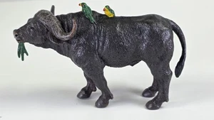 Safari Ltd. 2007 Cape Buffalo and Parrot Figurine - Picture 1 of 9