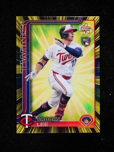 Brooks Lee 2025 Topps Chrome Baseball RC #RR-4 Radiating Rookies SSP - Picture 1 of 2