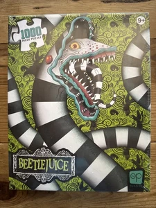 Beetlejuice Sandworm 1000 pezzi USAOPOLY puzzle SIGILLATO 2024 The OP - Foto 1 di 6