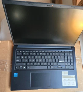 ASUS VivoBook 15 F1504Z 15,6" FHD i3 8 GB 256 GB UHD - Foto 1 di 16