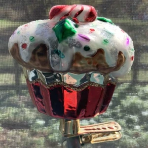 Cupcake glass clip ornament peppermint Xmas tree Vintage Ornament Unique - Picture 1 of 6