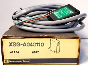 Telemecanique XSG-A040110 48-240 V AC Inductive Proximity Sensor - Picture 1 of 4