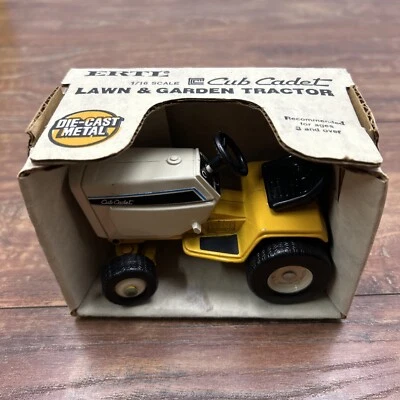 Ertl 1:16 Cub Cadet Model # 499-10CA 1982 Limited Edition Tractor 682 New In Box - Image 1 of 4