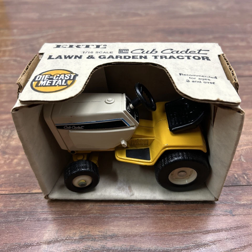 Ertl 1:16 Cub Cadet Model # 499-10CA 1982 Limited Edition Tractor 682 New In Box - Image 1 of 4