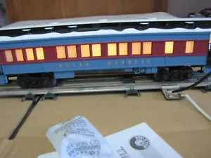 The LIONEL Polar Express 6-85400 Skiing Hobo Observation Car - Picture 1 of 9