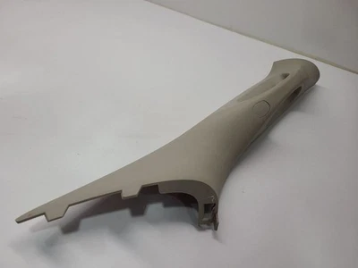 Dodge Ram 1500 RH 2009-2012 moldura derecha a pilar Foto 1 de 4