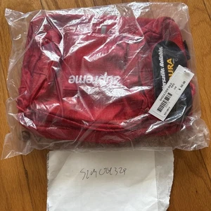 New SS19 Supreme Box Logo Shoulder Bag Red White In Hand Ships Now - Picture 1 of 2