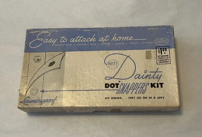 Kit de pargos Dritz Dainty Dot #665. Caja azul claro. Etiqueta de precio interior T. G. & Y. Foto 1 de 4