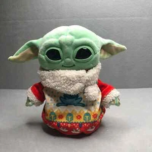 DISNEY STAR WARS THE MANDALORIAN 8" GROGU BABY YODA CHRISTMAS HOLIDAY PLUSH 2023 - Picture 1 of 6